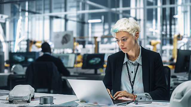 Electronic batch records and pharmaceutical production management with MES Pharma
