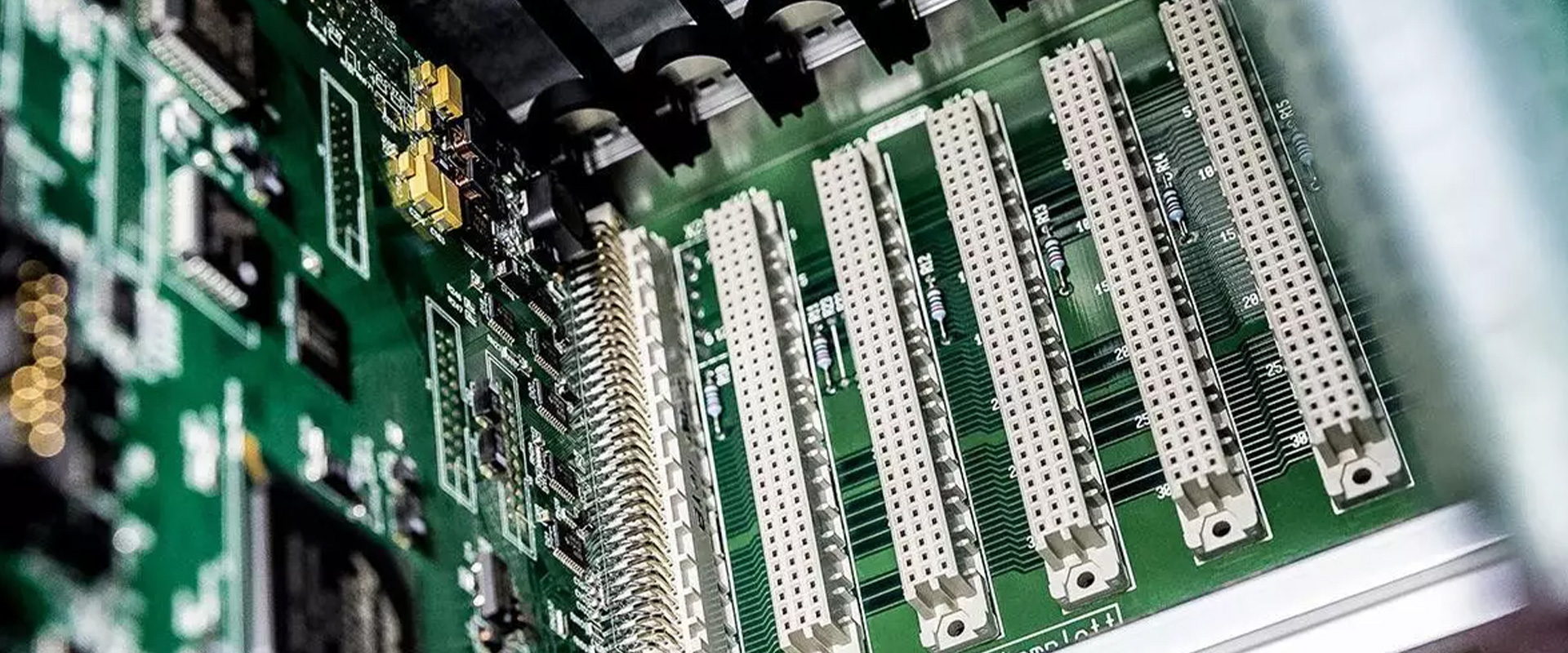Harting Interface and PCB Connectors: Device Design and Selection Guide